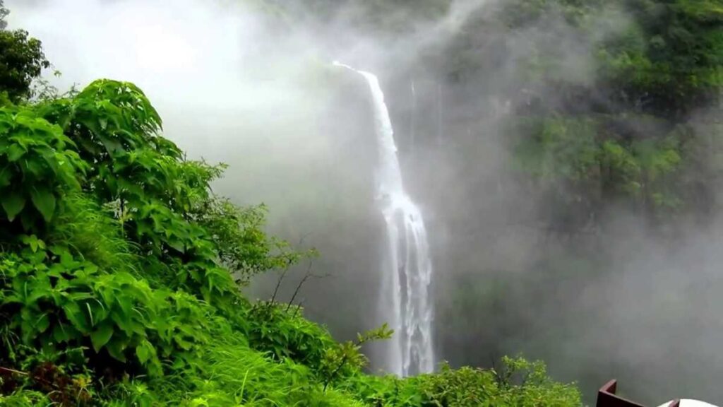 Monsoon view Lingmala waterfall